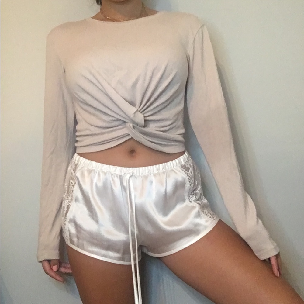 Aritzia long sleeve